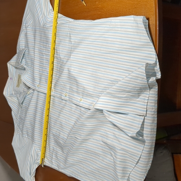 Blue and White Striped Oxford Style Shirt Tommy Bahama - Picture 8 of 17